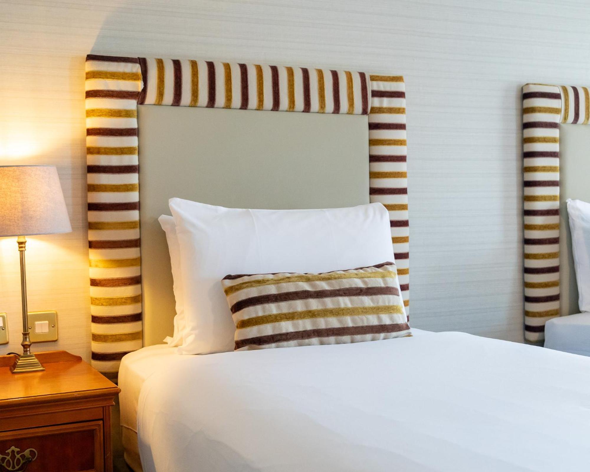 Bracken Court Hotel Balbriggan Esterno foto
