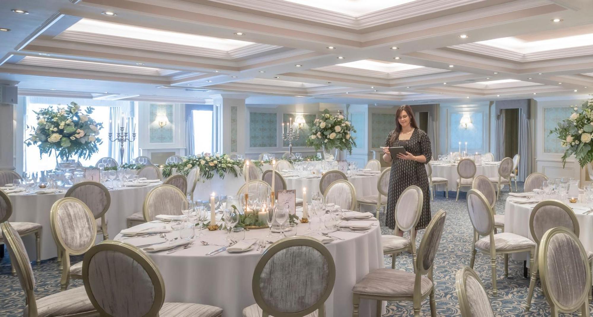 Bracken Court Hotel Balbriggan Esterno foto