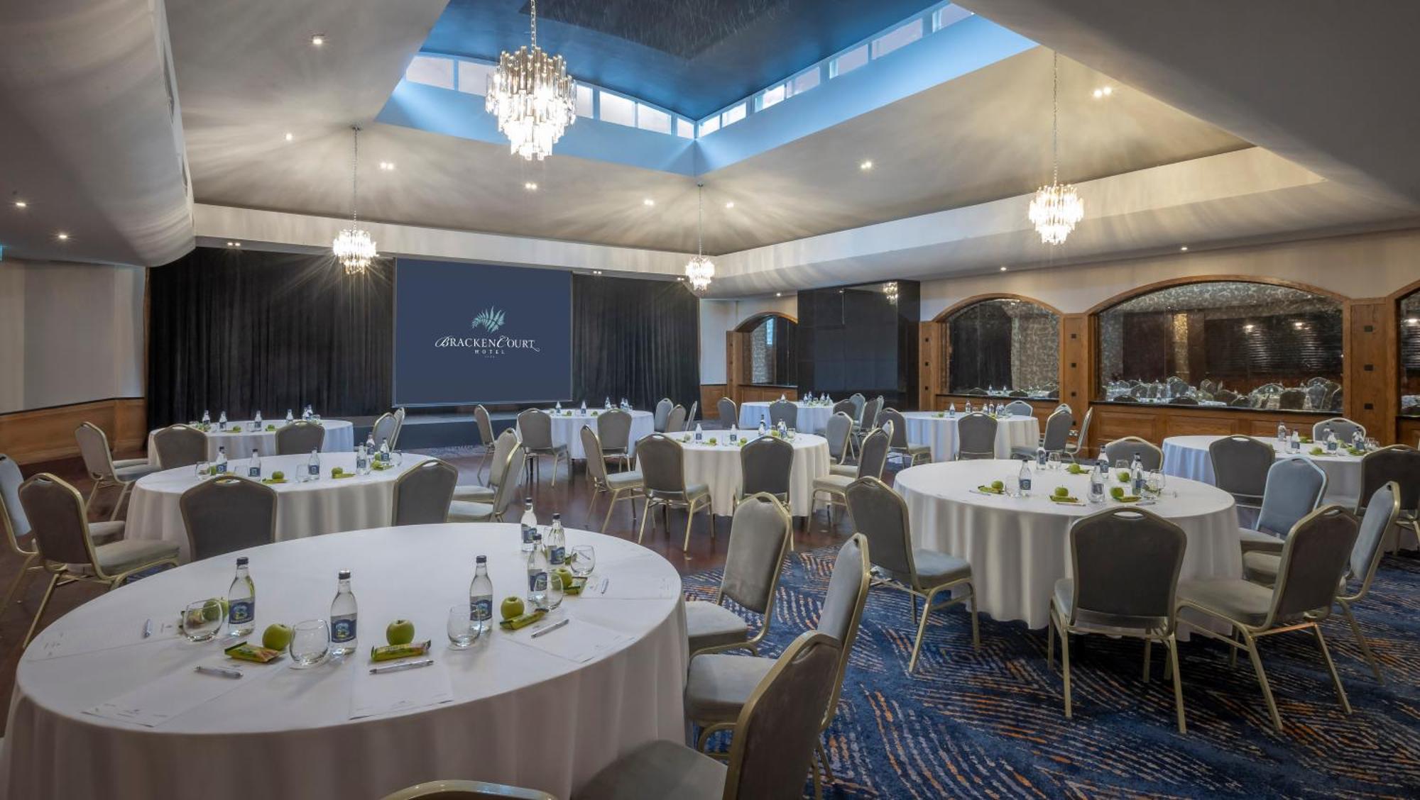 Bracken Court Hotel Balbriggan Esterno foto