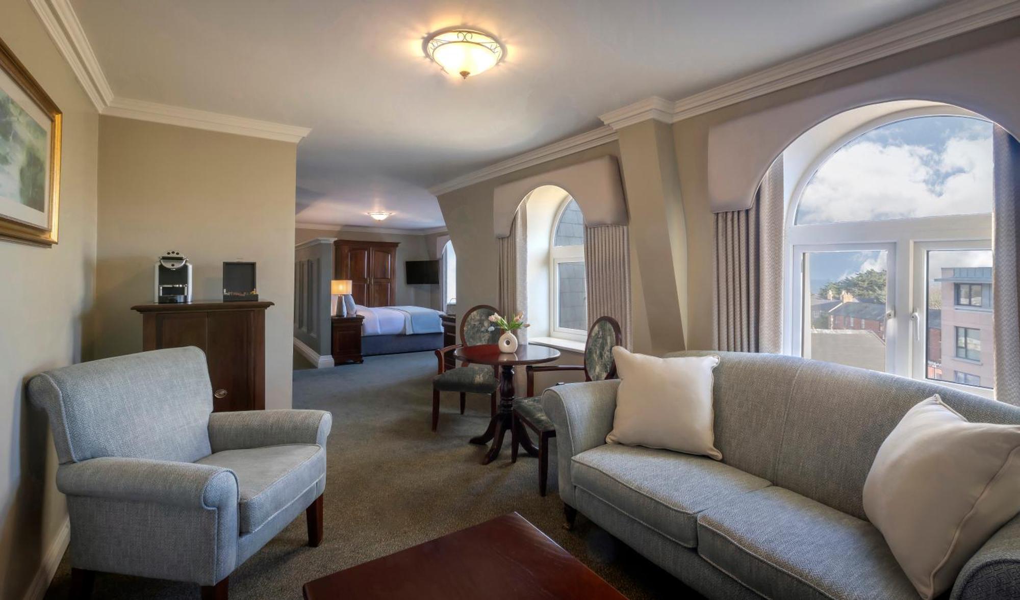 Bracken Court Hotel Balbriggan Esterno foto